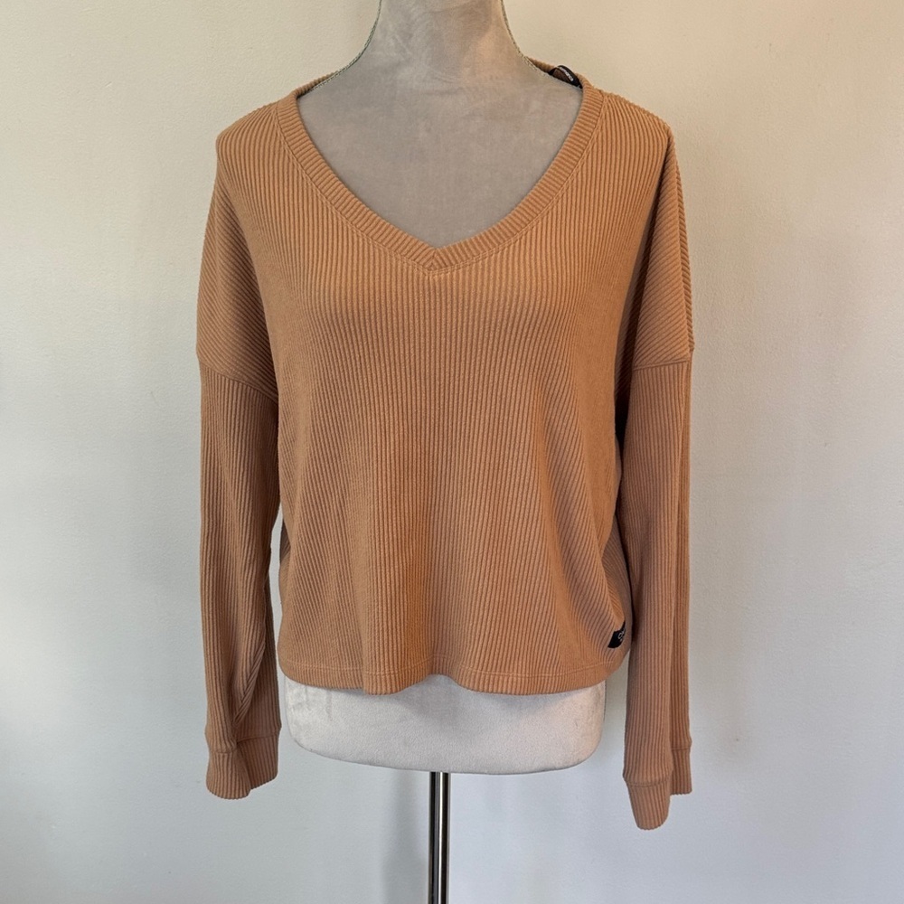 Calvin Klein Performance Ribbed Knit in Tan EUC L